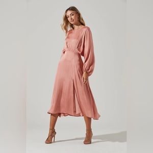 ASTR the label MARIN DOLMAN SLEEVE MIDI DRESS
